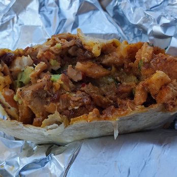 Al Pastor Papi - This was the end of the burrito and it was still packed with meat! - Food Trucks Near Me - San Francisco, California Al Pastor Papi - This was the end of the burrito and it was still packed with meat! - Food Trucks Near Me - San Francisco, California