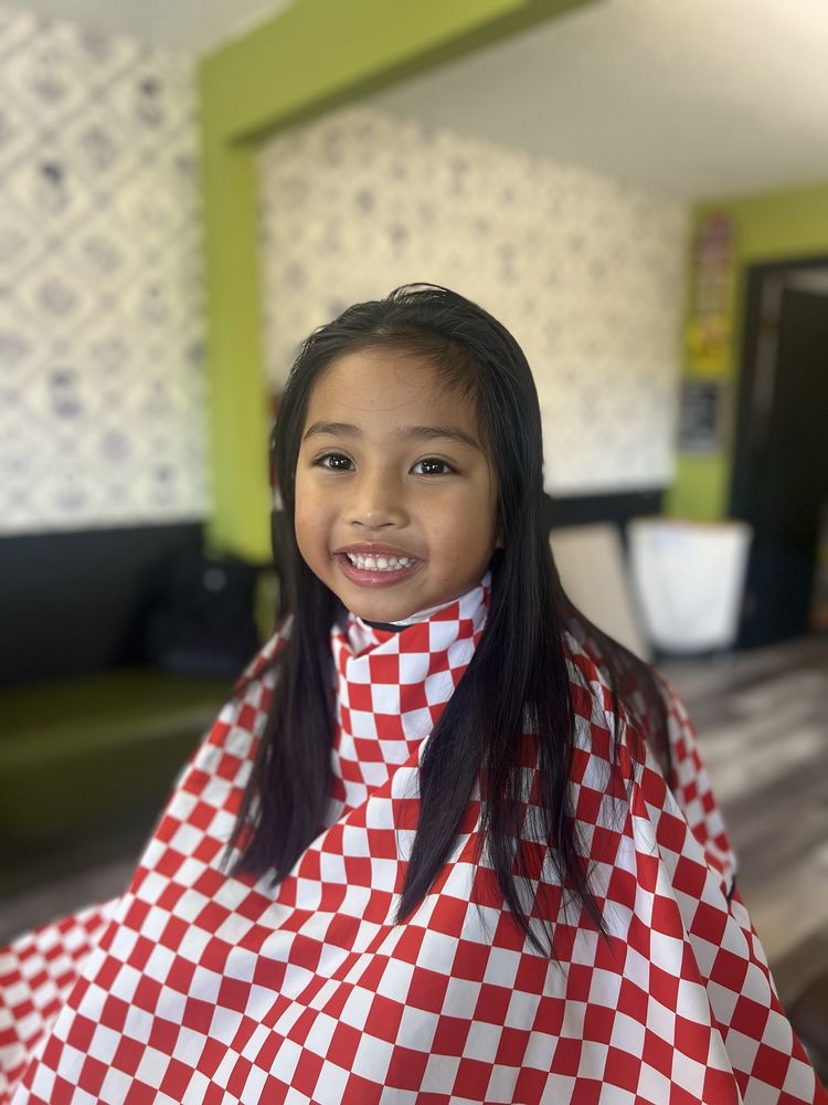 Modern Classics Barbershop Logo