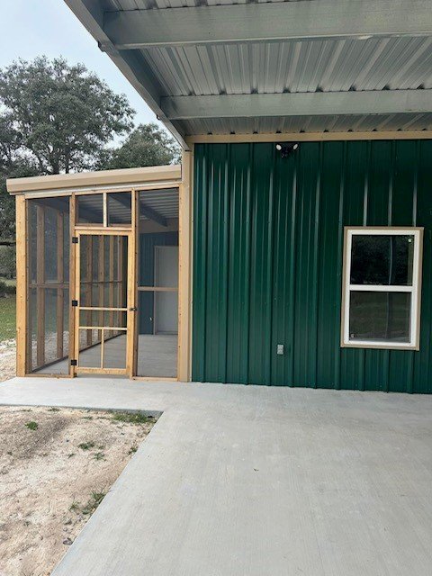 Slide of Black Swan Construction