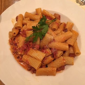 Pietro's Pizzeria - Rigatoni alla Vodka - Pizza Near Me - Wayne, Pennsylvania
