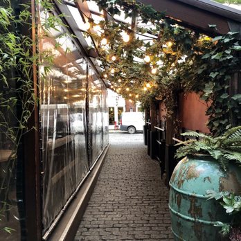 Dishoom - Entryway - Indian Near Me - London, XGL