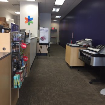FedEx Office Print & Ship Center - Shipping Centers Near Me - Glen Ellyn, Illinois FedEx Office Print & Ship Center - Shipping Centers Near Me - Glen Ellyn, Illinois