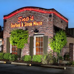 Sno's Seafood & Steak