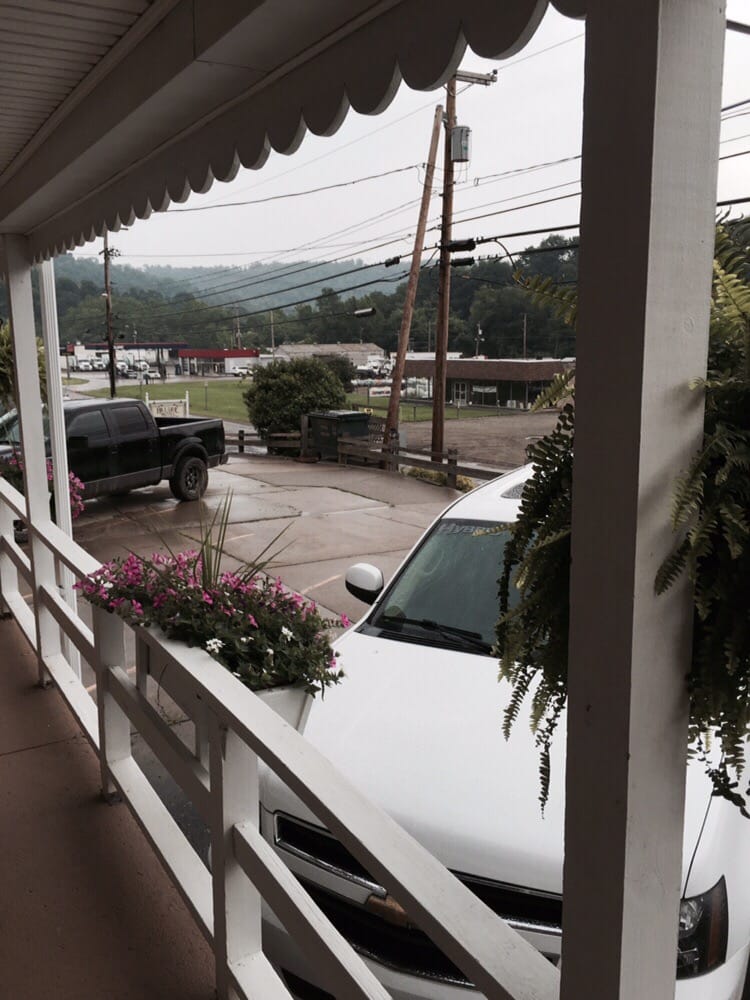 HILLSIDE MOTEL 54481 National Rd, Bridgeport, OH Yelp