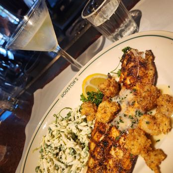 Houston's Restaurant - Grilled Redfish, Crispy Rock Shrimp, Coleslaw - American Near Me - New Orleans, Louisiana Houston's Restaurant - Grilled Redfish, Crispy Rock Shrimp, Coleslaw - American Near Me - New Orleans, Louisiana