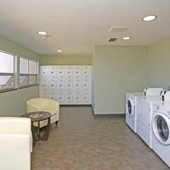 fayette arms apartments closed 32 photos 12 reviews apartments 2680 fayette dr mountain view ca phone number