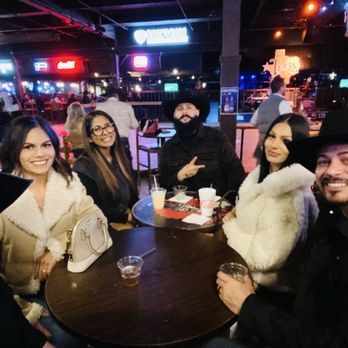 Billy Bob's Texas - Fam bam - Music Venues Near Me - Fort Worth, Texas