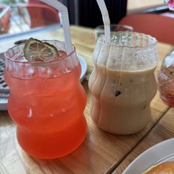 Brunch & Bloom Artisan Cafe - Biscoff Coffee & Raspberry Lemonade - Breakfast & Brunch Near Me - Brentwood, California Brunch & Bloom Artisan Cafe - Biscoff Coffee & Raspberry Lemonade - Breakfast & Brunch Near Me - Brentwood, California