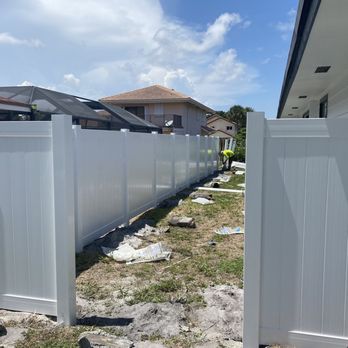 Xtreme Fence - Fences & Gates Near Me - Coral Springs, Florida Xtreme Fence - Fences & Gates Near Me - Coral Springs, Florida