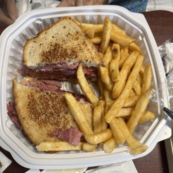 Pete's Kitchen - Reuben - Greek Near Me - Denver, Colorado Pete's Kitchen - Reuben - Greek Near Me - Denver, Colorado
