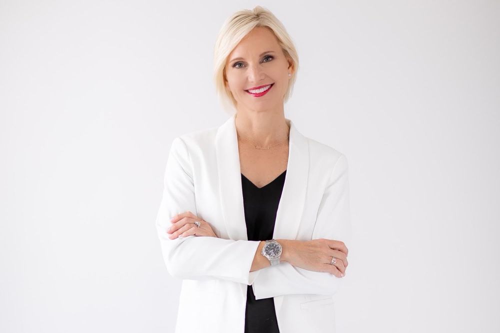 ASHLEY NETTLETON ERA COURTYARD REAL ESTATE Contact Agent 20