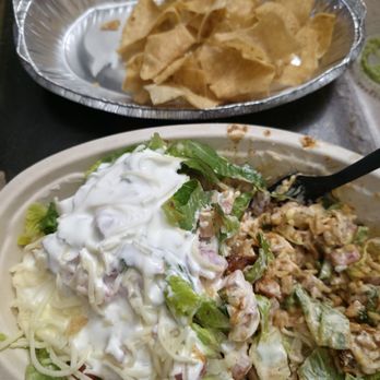Chipotle Mexican Grill - Chicken bowl - Fast Food Near Me - Jacksonville, Florida