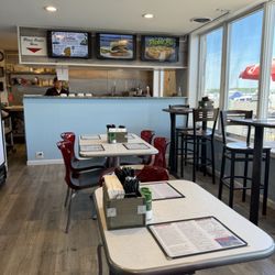 Rubino's - The inside