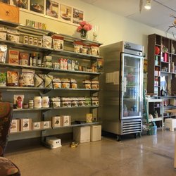Earth Roots Health Shoppe - Organic whole foods!!!