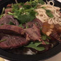Eldest Guan Potato Powder - Beef shank rice noodle soup.
