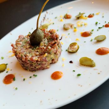 Famille - Bison tartare - New American Near Me - Westminster, Colorado