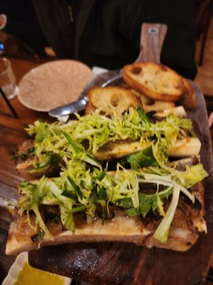 Stracci Pizza by null