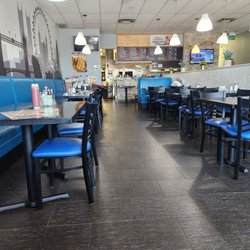 Halibut House Fish and Chips - Restaurant interior