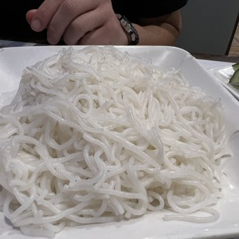 Bien Hen Restaurant - Vermicelli noodles for the catfish dish - Seafood Near Me - Westminster, California