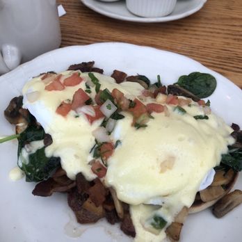 Walker Bros Original Pancake House - Venetian benidict - Breakfast & Brunch Near Me - Highland Park, Illinois Walker Bros Original Pancake House - Venetian benidict - Breakfast & Brunch Near Me - Highland Park, Illinois