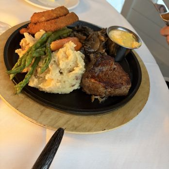 Crow's Nest Steakhouse - 6 oz fillet - Steakhouses Near Me - Captiva, Florida