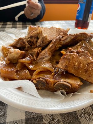 Carnitas don Tacho by null