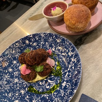 kann - Taro fritters and plantain brioche rolls - Caribbean Near Me - Portland, Oregon kann - Taro fritters and plantain brioche rolls - Caribbean Near Me - Portland, Oregon