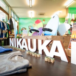 Nikau Kai Waterman Shop - A good place to take a break.