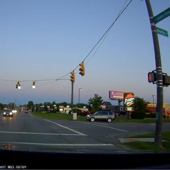Dublin Taxi - Light turning green for both Dublin Taxi and I. I don't see a blinker for him to turn left. I have the right away if he is turning. - Taxis Near Me - Columbus, Ohio Dublin Taxi - Light turning green for both Dublin Taxi and I. I don't see a blinker for him to turn left. I have the right away if he is turning. - Taxis Near Me - Columbus, Ohio