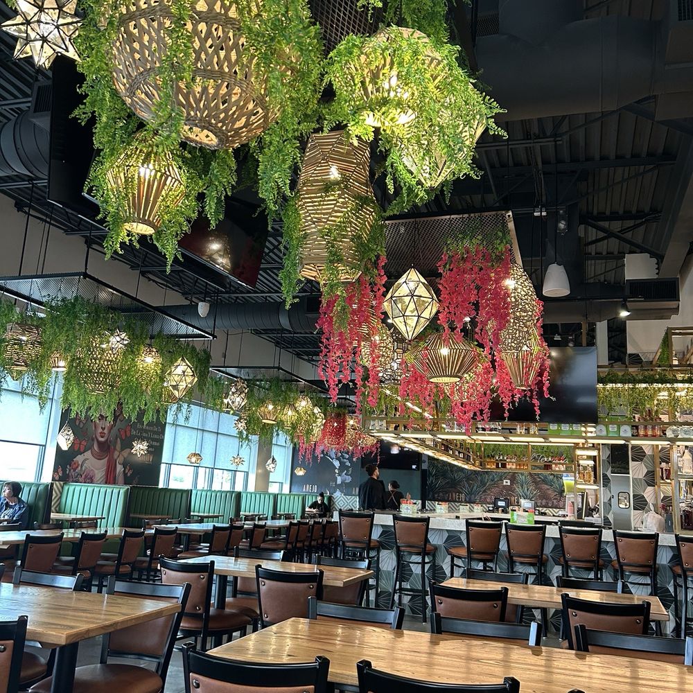 Anejo Cocina - Inside decor - Mexican Near Me - Middleburg, Florida Anejo Cocina - Inside decor - Mexican Near Me - Middleburg, Florida