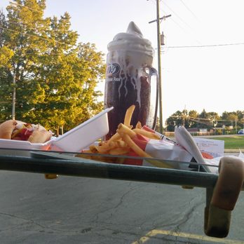 A&W Restaurant - I feel as if I've gone back in time - Fast Food Near Me - Dexter, Michigan