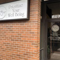 Arctic Medical Center and Spa - Main entrance