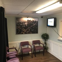 EZ Express Tax Service - Lobby