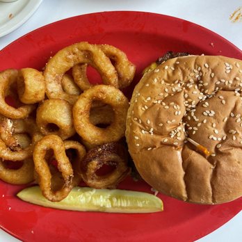 Hot Rod's Diner - Cheeseburger with onion rings - Diners Near Me - Social Circle, Georgia Hot Rod's Diner - Cheeseburger with onion rings - Diners Near Me - Social Circle, Georgia