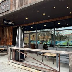 Vermeil Wines - Outdoor seating
