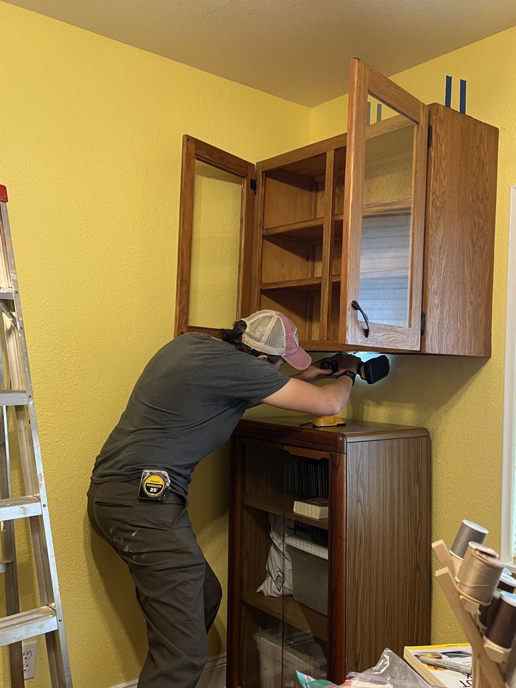 Slide of Wood Bee- Your Handyman Solution