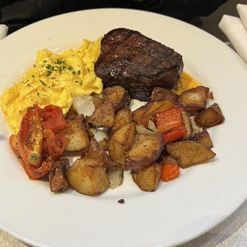 Farm Bloomington - steak and eggs - New American Near Me - Bloomington, Indiana Farm Bloomington - steak and eggs - New American Near Me - Bloomington, Indiana