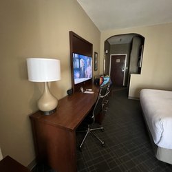 Comfort Inn & Suites Mobile Near Eastern Shore Centre