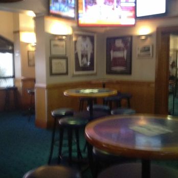 Harbord Beach Hotel - Inside - Wine Bars Near Me - Freshwater, NSW