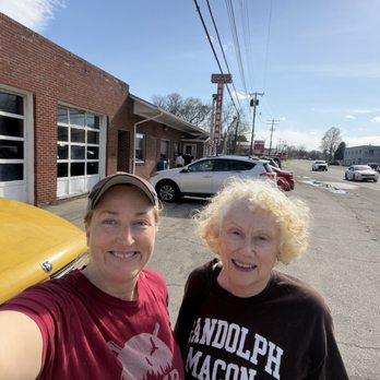 Cumberland Restaurant - Outside view - Diners Near Me - Cumberland, Virginia