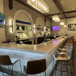 Leo's Italian Social