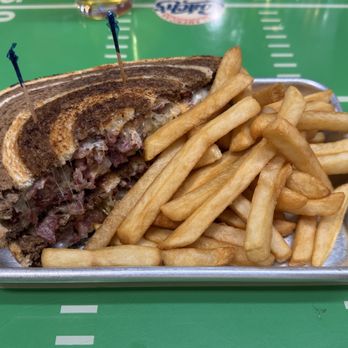 Garage - Seth's Favorite Ruben - Barbeque Near Me - Green Valley, Arizona