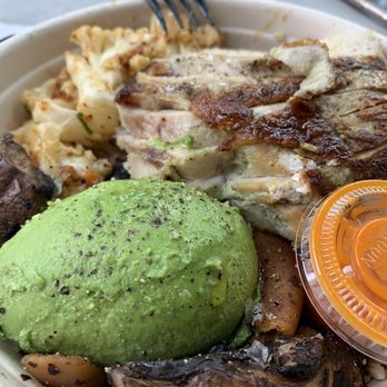 Dig Inn - Chicken, mushroom, avocado, and cauliflower rice bowl! - New American Near Me - New York, New York Dig Inn - Chicken, mushroom, avocado, and cauliflower rice bowl! - New American Near Me - New York, New York