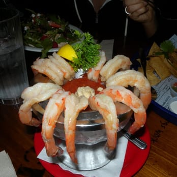 Bubba Gump Shrimp - shrimp cocktail - Seafood Near Me - Long Beach, California