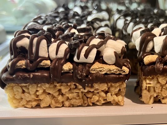 Candy Palace and Candy Kitchen by null