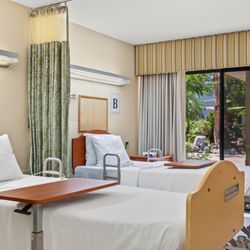 Stanford Court Skilled Nursing & Rehab Center