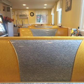 Henrys Diner - Diners Near Me - Burlington, Vermont Henrys Diner - Diners Near Me - Burlington, Vermont