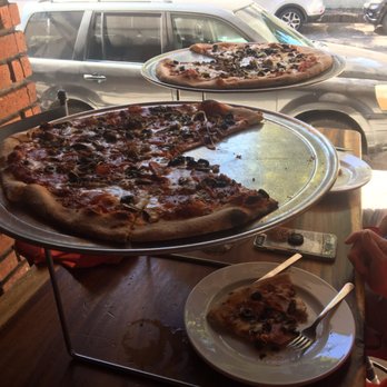 Los Muertos Brewing - Big yummy pizzas.  The thin crust is yummy - Breweries Near Me - Puerto Vallarta, JAL
