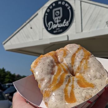 Your Mom's Donuts - Peach sweet tea - Donuts Near Me - Charlotte, North Carolina Your Mom's Donuts - Peach sweet tea - Donuts Near Me - Charlotte, North Carolina