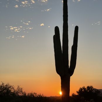 Lost Dutchman State Park - sunset at lost Dutchman state park - Parks Near Me - Apache Junction, Arizona Lost Dutchman State Park - sunset at lost Dutchman state park - Parks Near Me - Apache Junction, Arizona